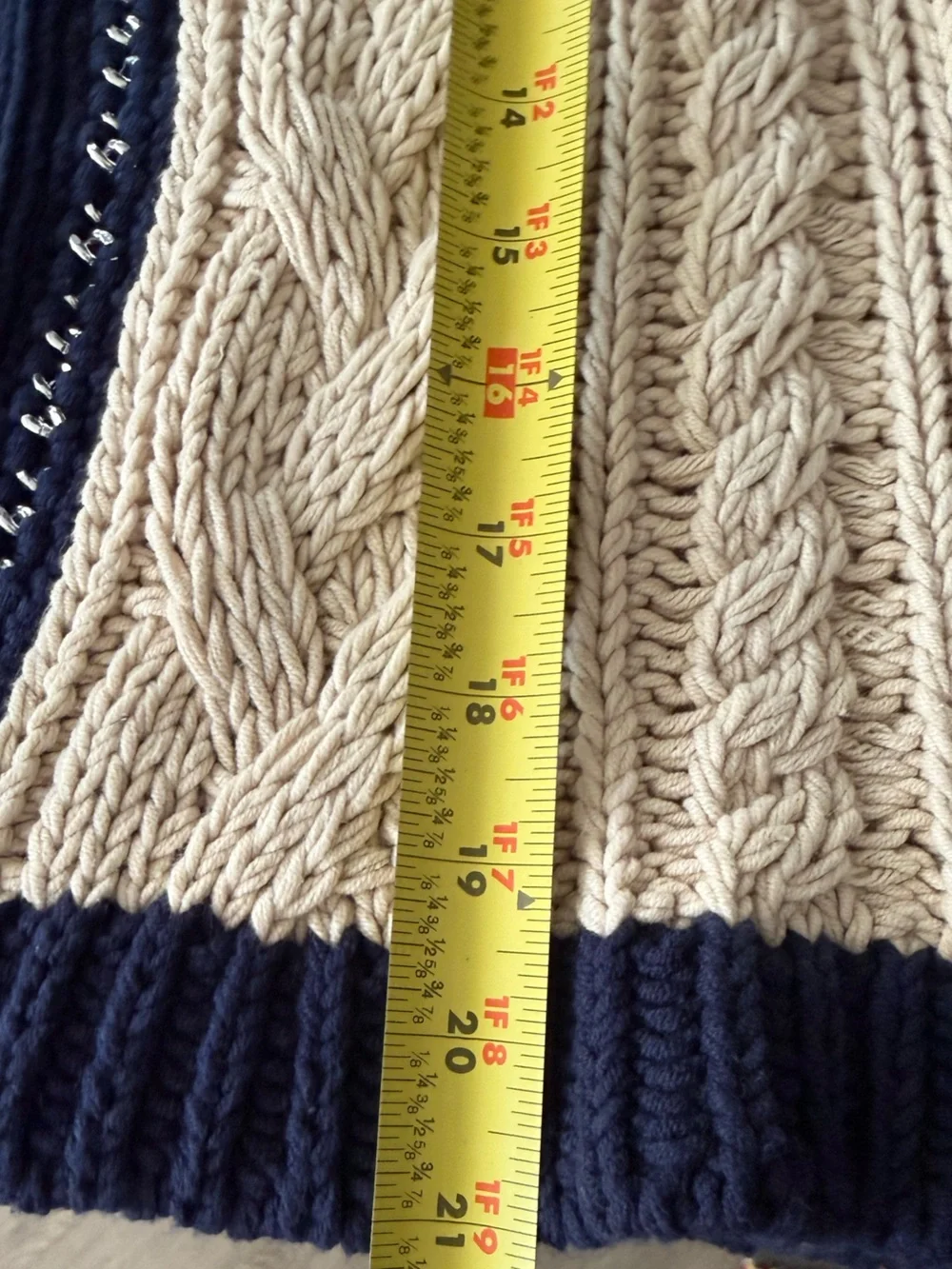 Women’s Cream Cable Knit Cardigan Sweater Size L Navy Blue Trim Classic Preppy